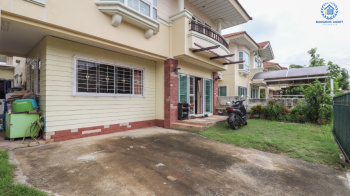 *****บ้านเดี่ยวมือสองย่านปทุมธานี ม.ศุภาลัยวิลล์ ศรีสมาน-ปทุมธานี บนเนื้อที่ 53.1 ตร.ว. พื้นที่ใช้สอย 170 ตร.ม. ฟังก์ชัน 4 ห้องนอน 3 ห้องน้ำ 2 ที่จอดรถ บ้านสวยราคานี้หาที่ไหน!! 15 นาทีก็ถึงโรบินสันศรีสมาน และทางด่วน "ศรีสมาน" จองเลย!